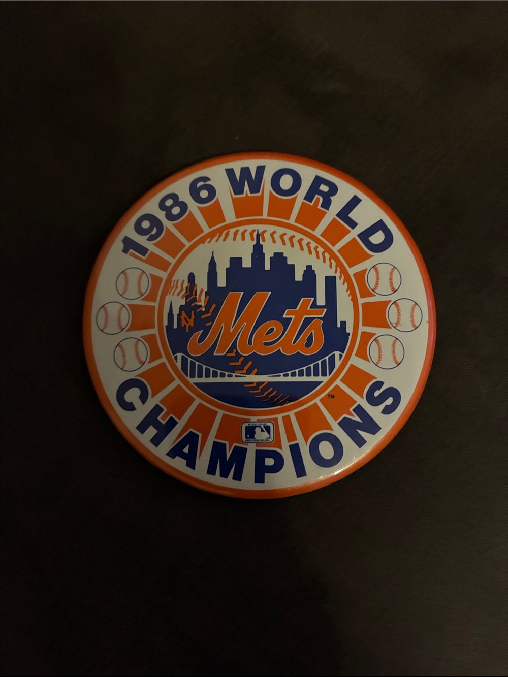 1986 Baseball New York Mets National League World Series Champions Souvenir Pin